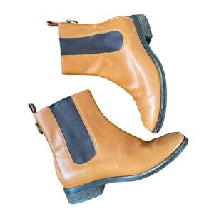 COLEHAAN  EVAN  SHORT  LEATHER  BOOT  TAN BROWN  WOMEN SIZE 7.5